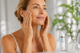 Simply Mi Anti Age Serum
sichtbar jüngere Haut Ergebnis